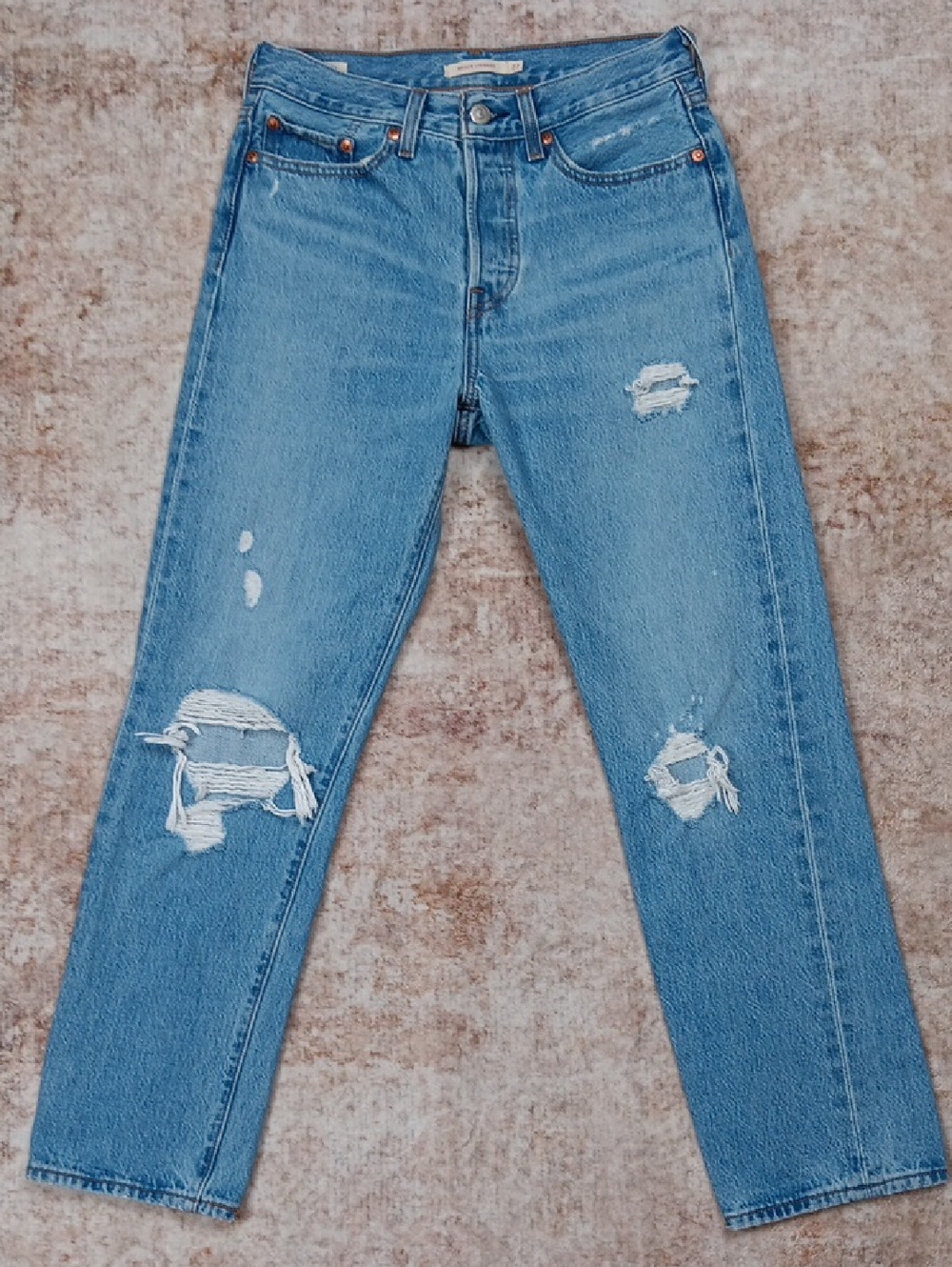 Levis Wedgie Straight Distressed Jeans Size 27 - Picture 9 of 10